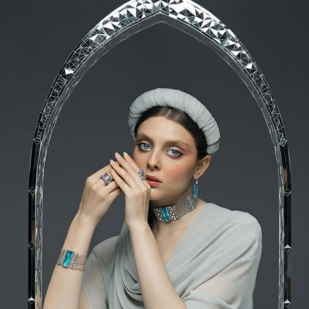 Mirror Hall Jewelry Set