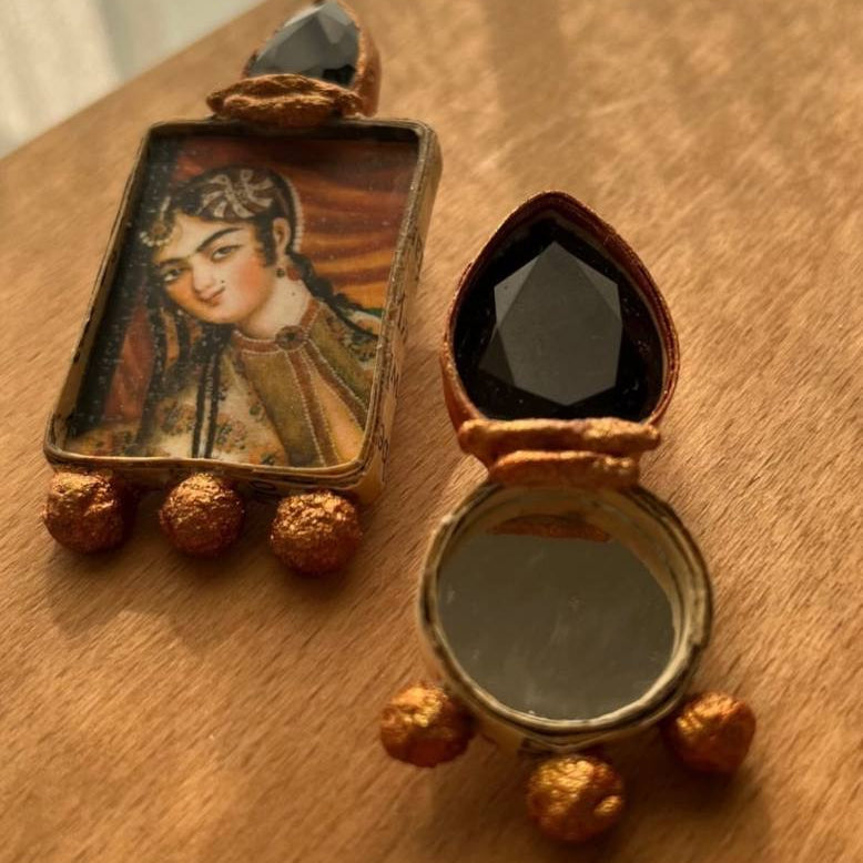 Royal Portrait Earrings