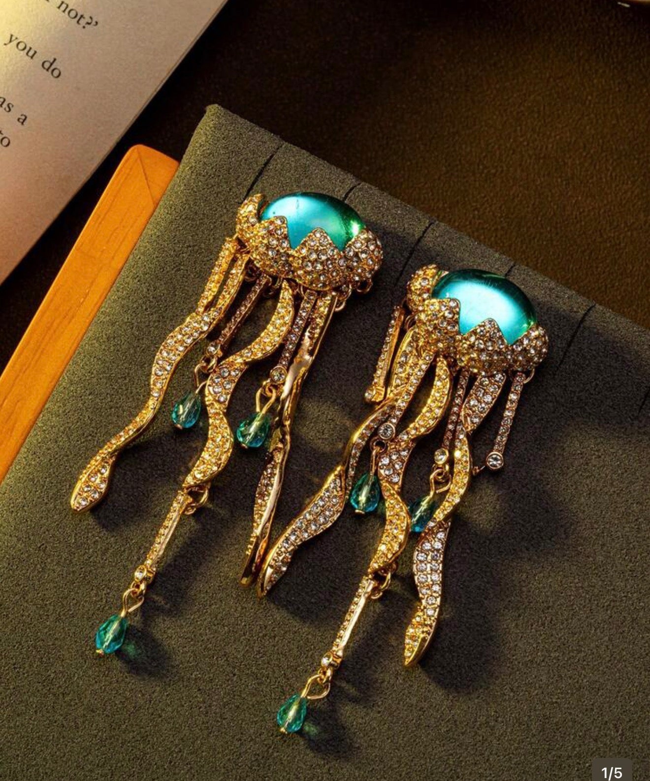 A Pair Of Vintage Blue Oval Inlaid Jellyfish Tassel Ocean Themed Earrings Suitable For Women's Daily Wear, Gifts, Dance Accessories