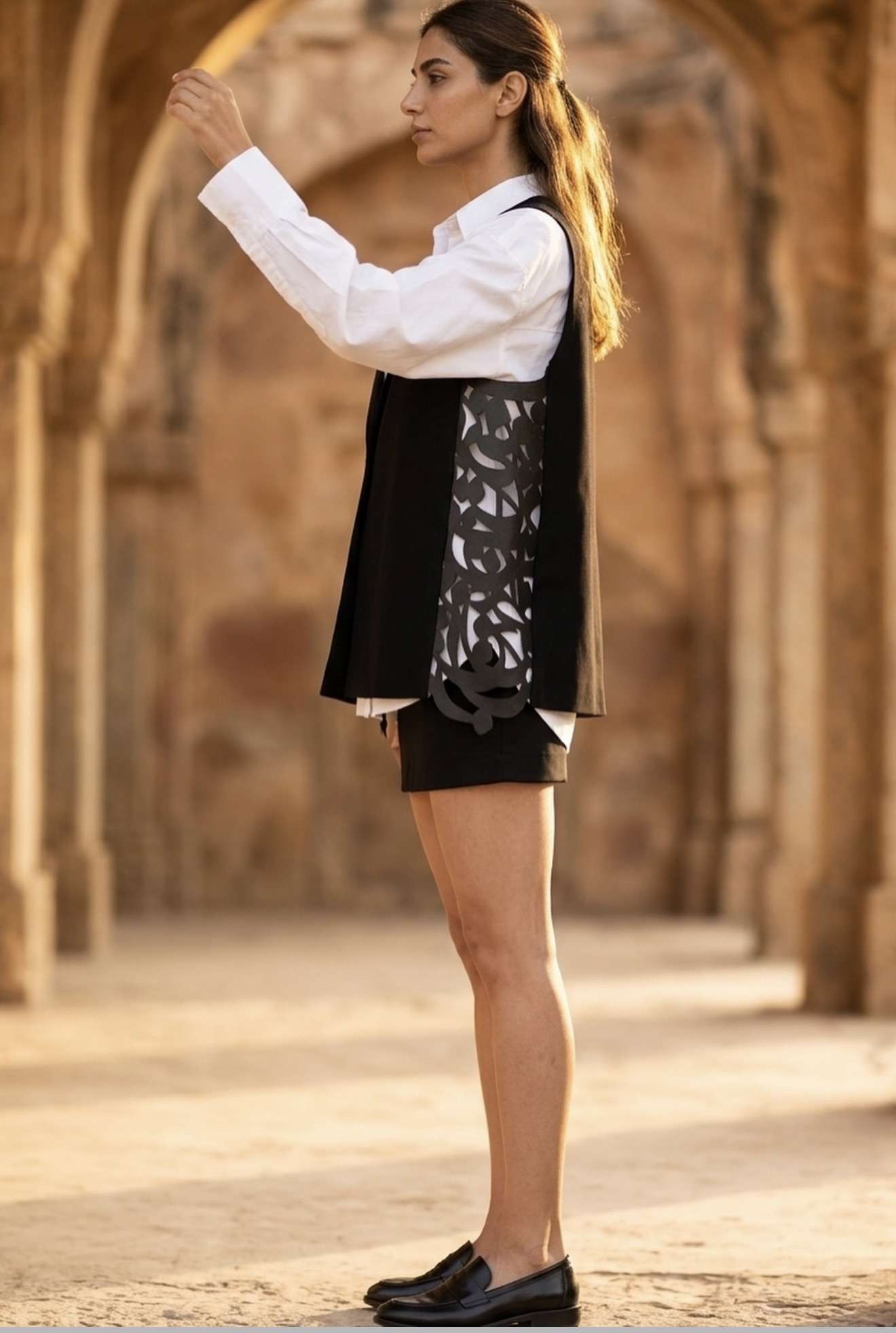 Ravaagh Persian Calligraphy Vest | Modern Persian Cultural Fashion