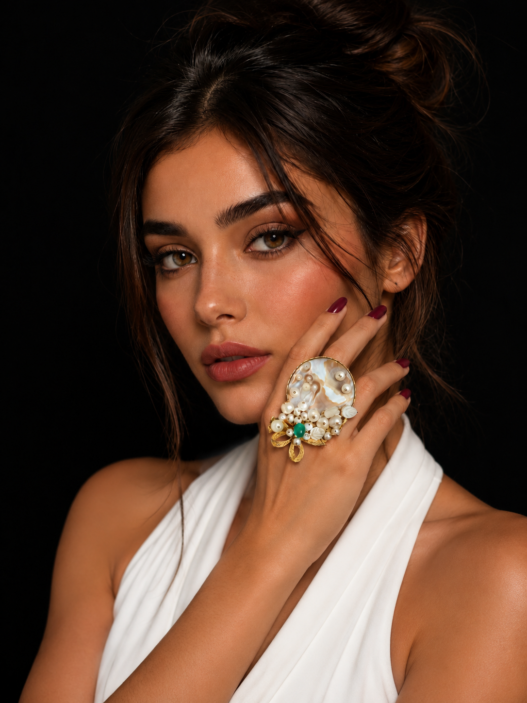 Handmade Statement Pearl Ring – Mother of Pearl & Green Stone Adjustable Ring | Baharnaz -Luxury Handmade Pearl Statement Ring | Baharnaz