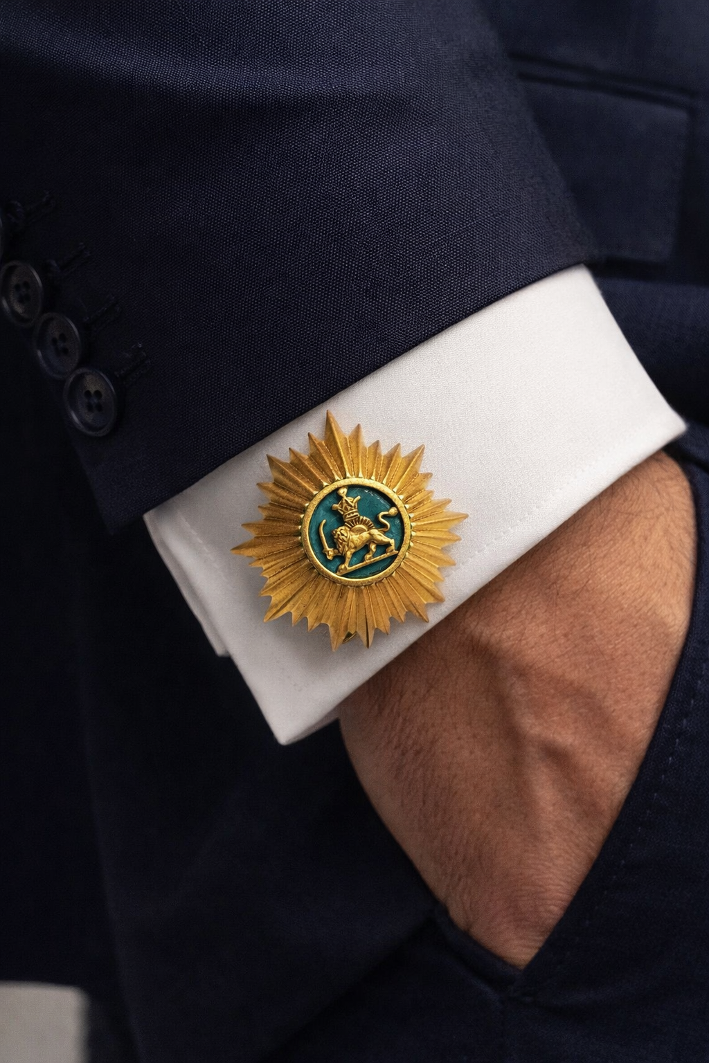 Cufflinks/Badge
